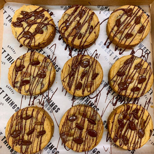 6 Raw Double Chocolate Chip Cookies