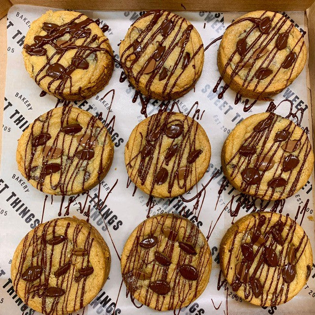 6 Raw Double Chocolate Chip Cookies